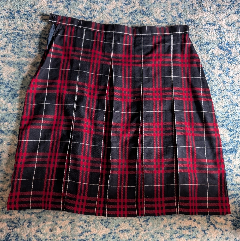 Lands' End Red and Black Plaid A-Line Skirt